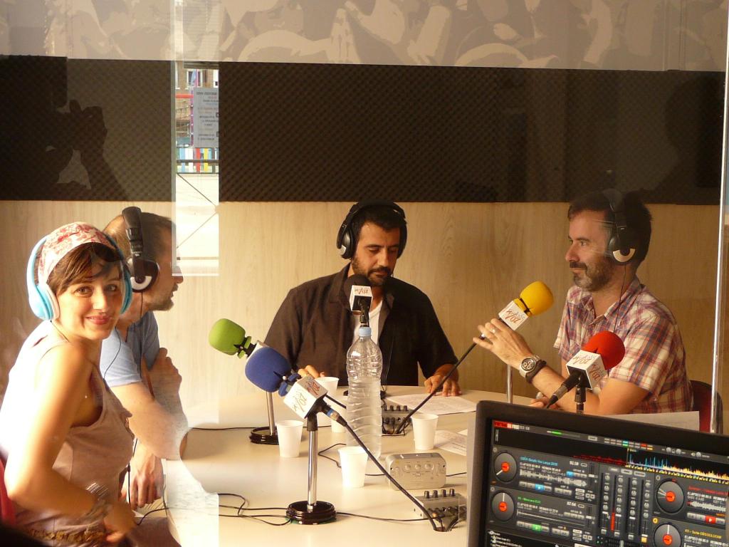 Entrevista absurda en ´En un entreacto&nbsp;radio´