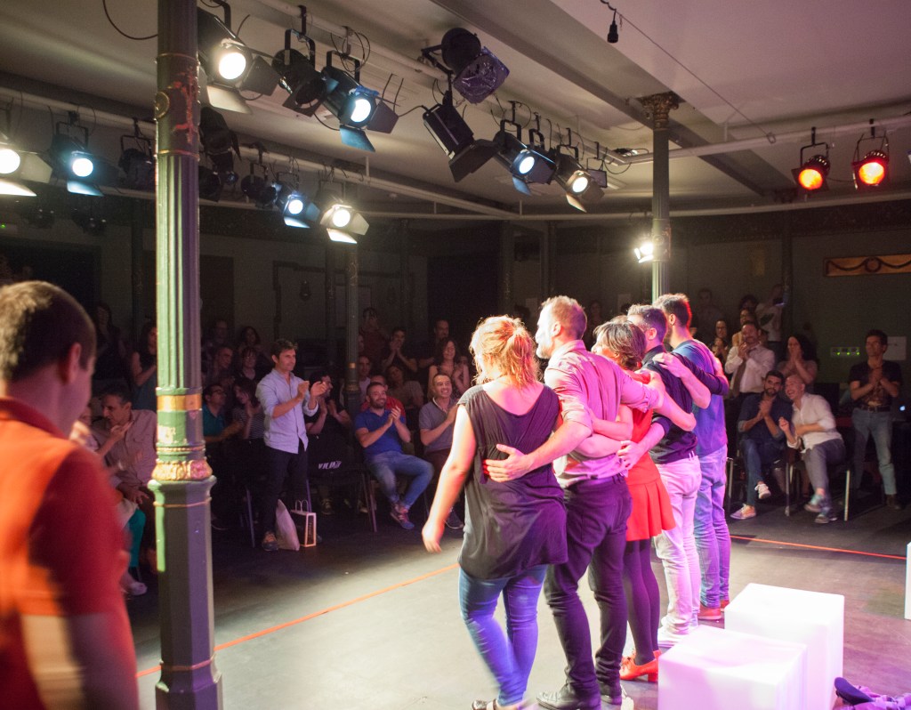 Feliz día mundial del teatro,&nbsp;absurdos.