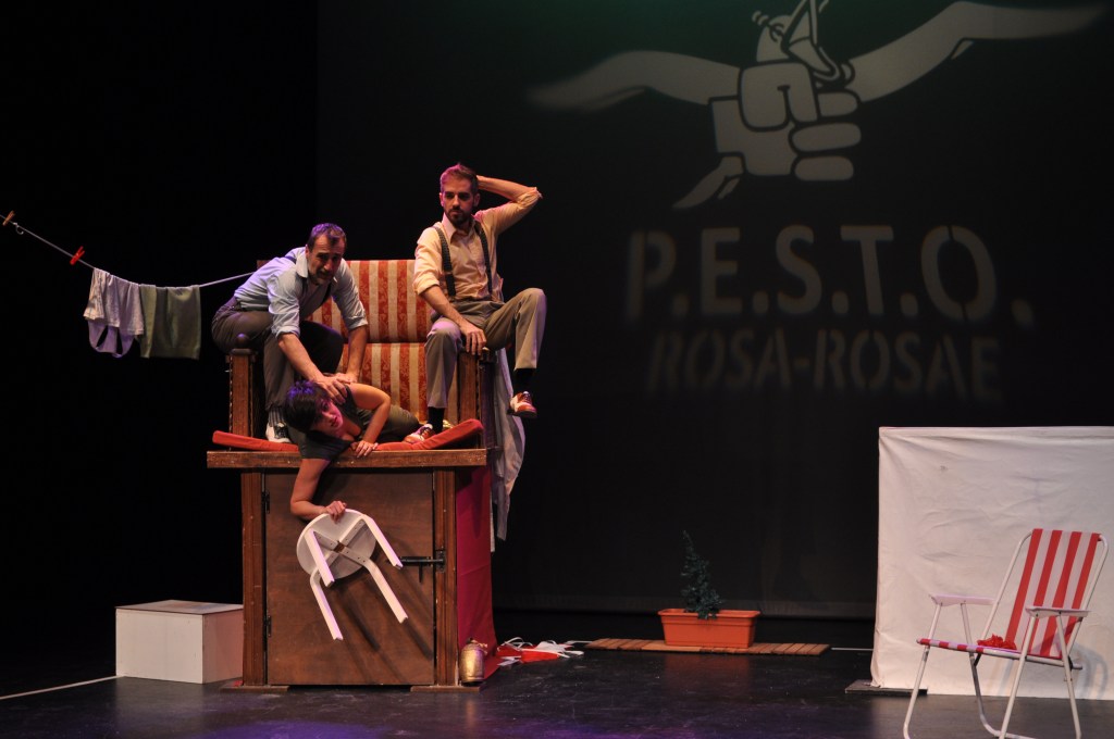 Nuevas fechas de&nbsp;#giraabsurda