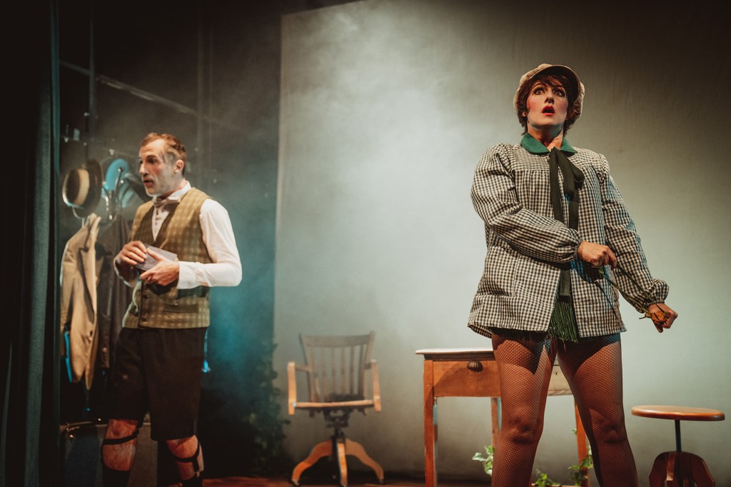 «VON LUSTIG, PURO TEATRO» Crítica de Vista&nbsp;Teatral