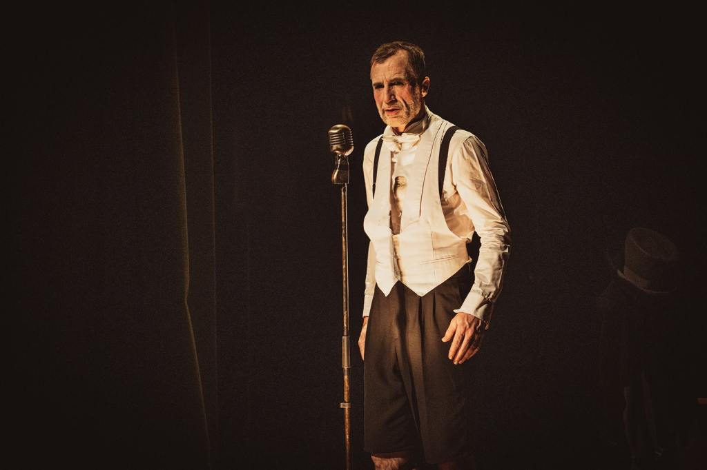 «UNA PEQUEÑA JOYA» VISTA&nbsp;TEATRAL